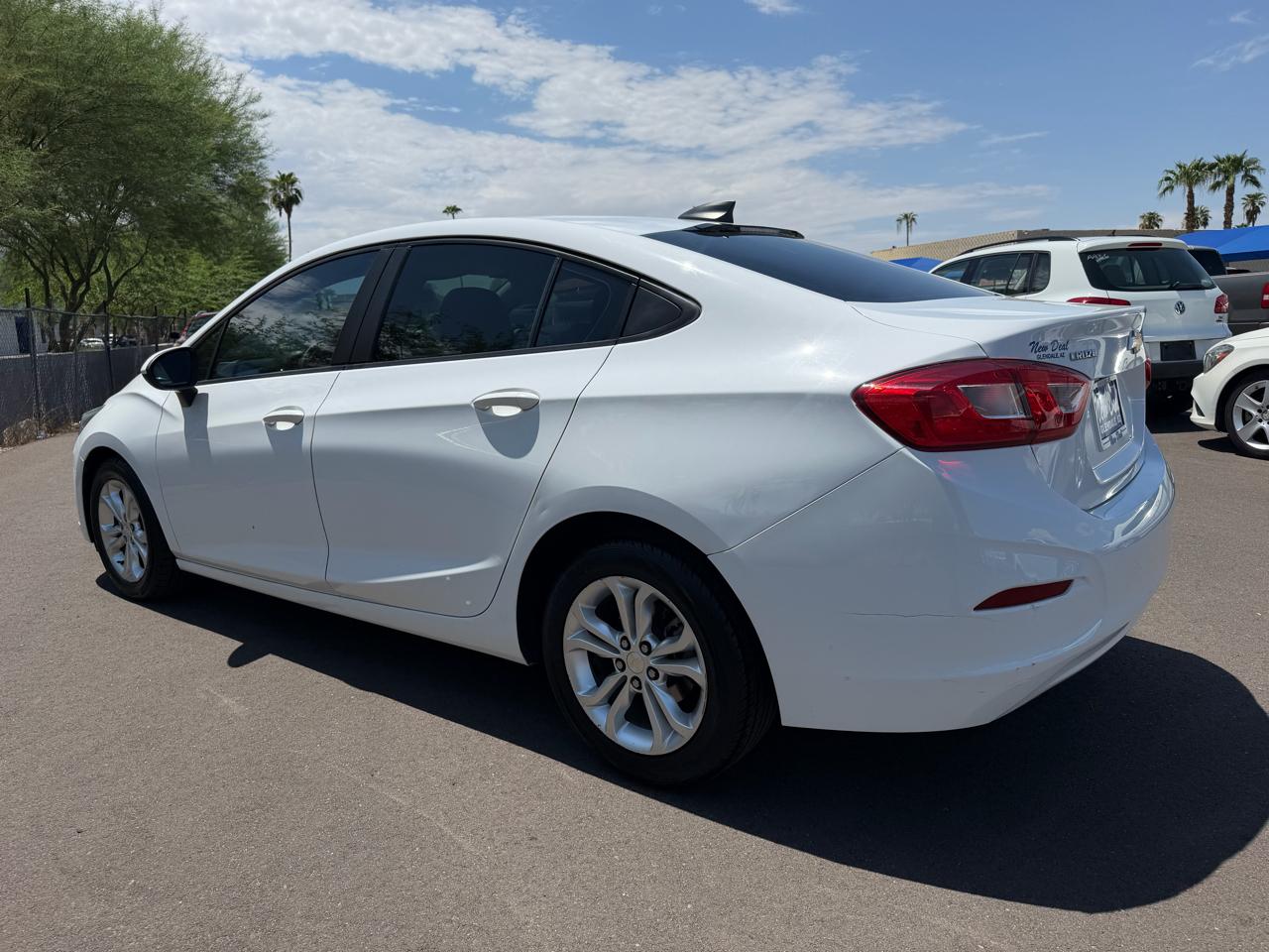 Chevrolet Cruze LS Auto 2019