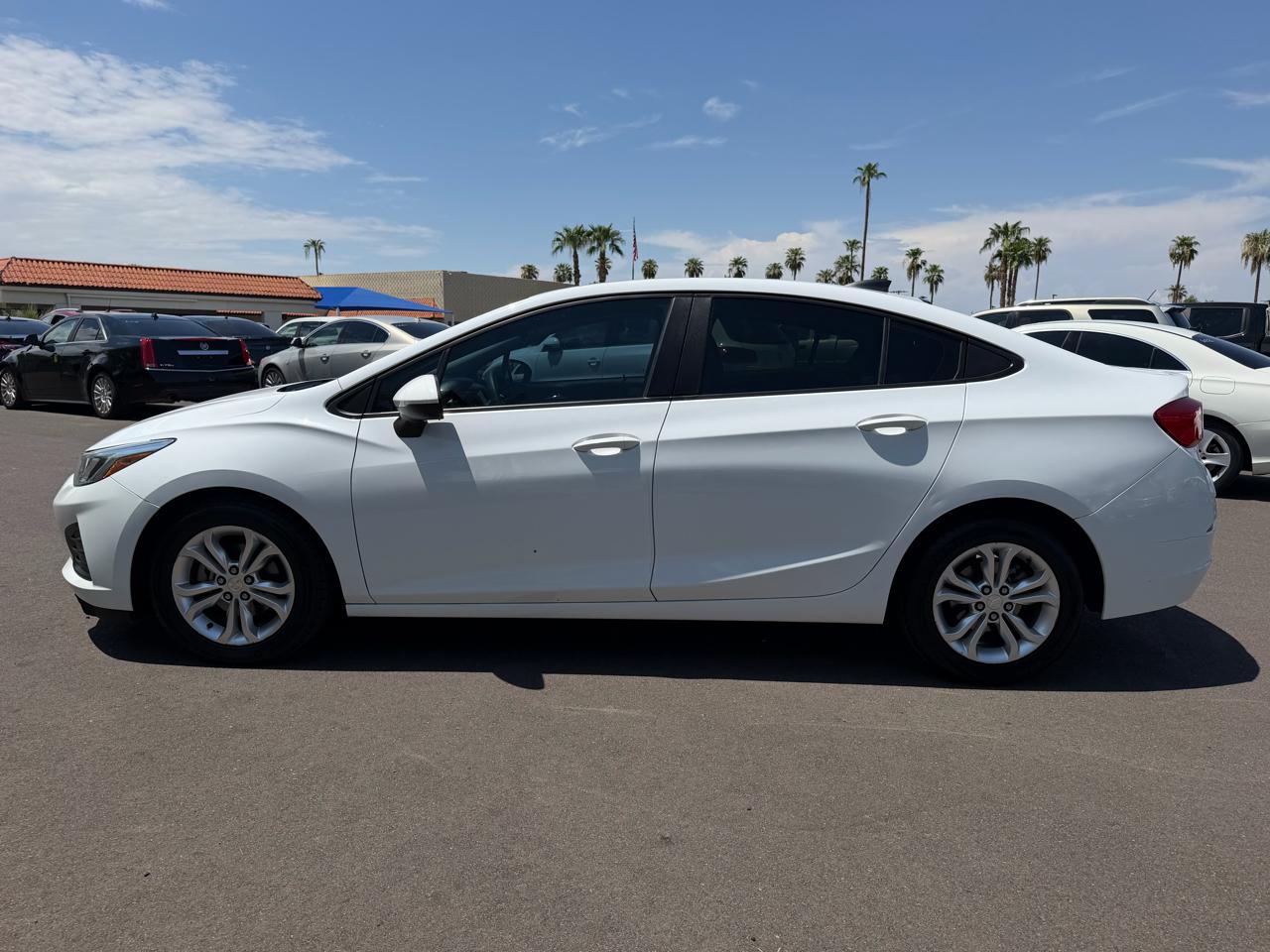 Chevrolet Cruze LS Auto 2019