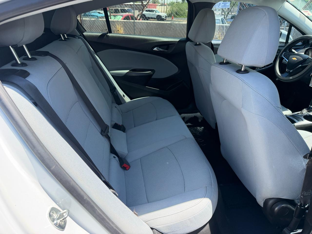 Chevrolet Cruze LS Auto 2019