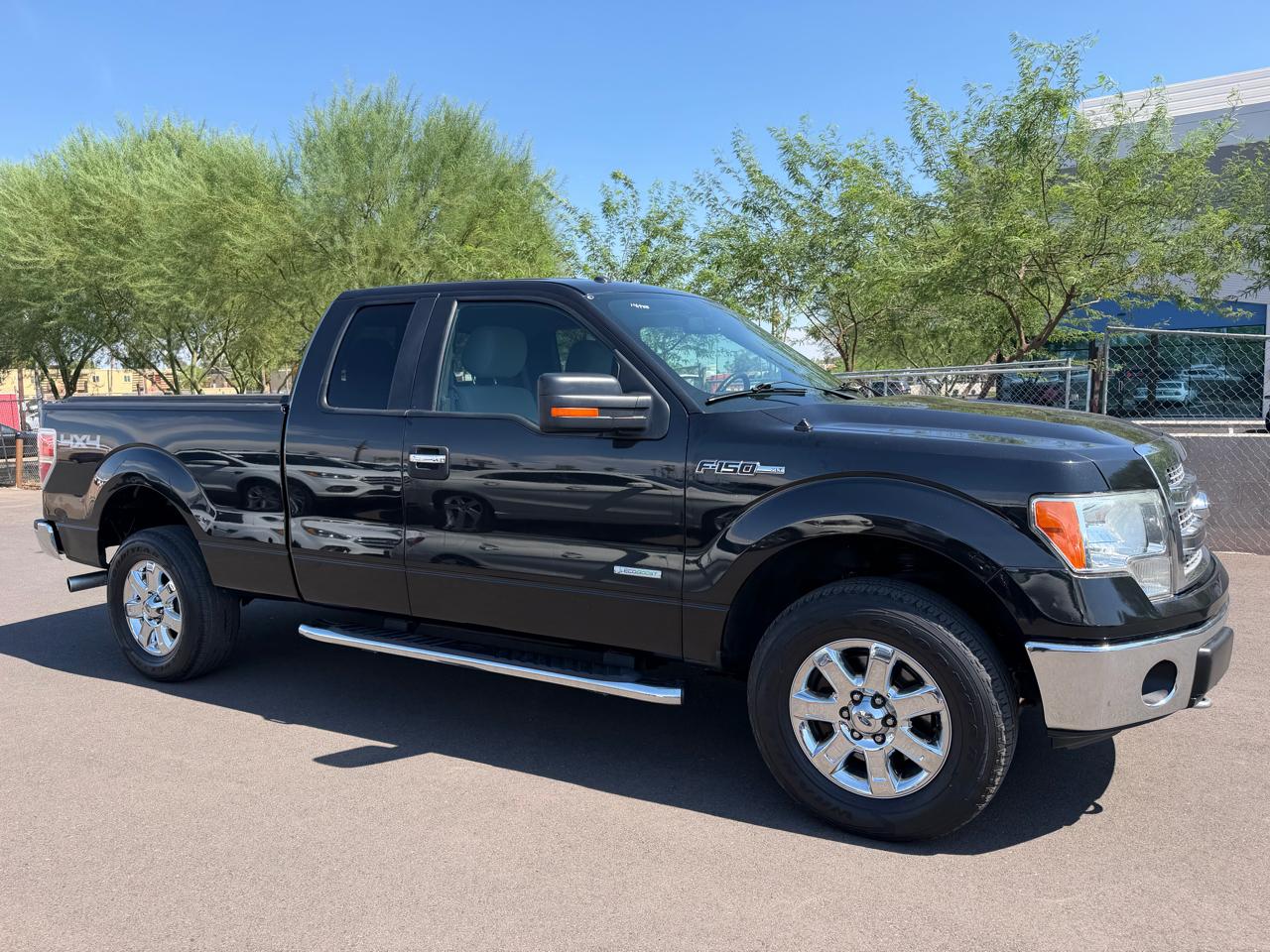 Ford F-150 4WD SuperCab 145" XL 2014