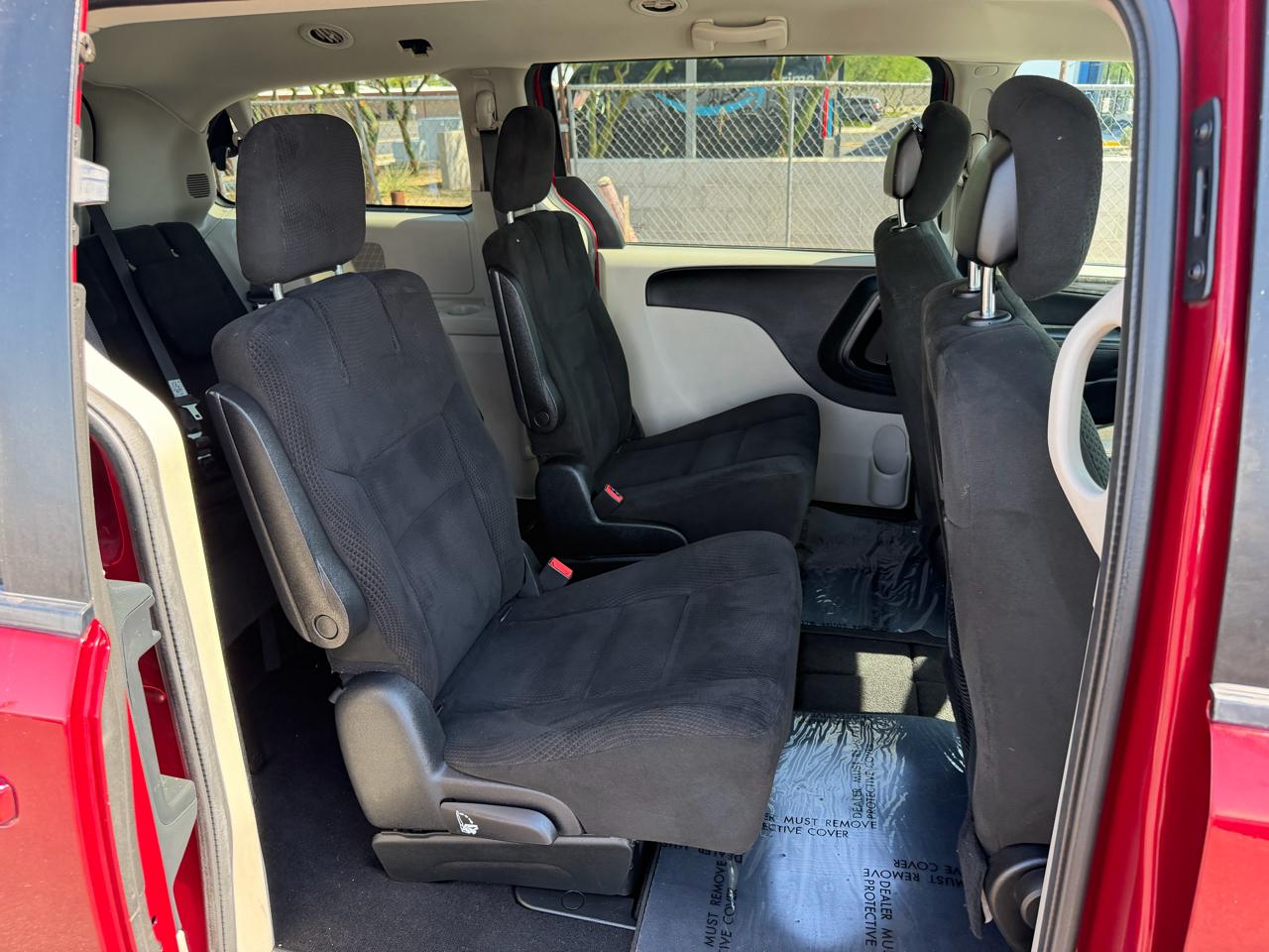 Dodge Grand Caravan SE 2015