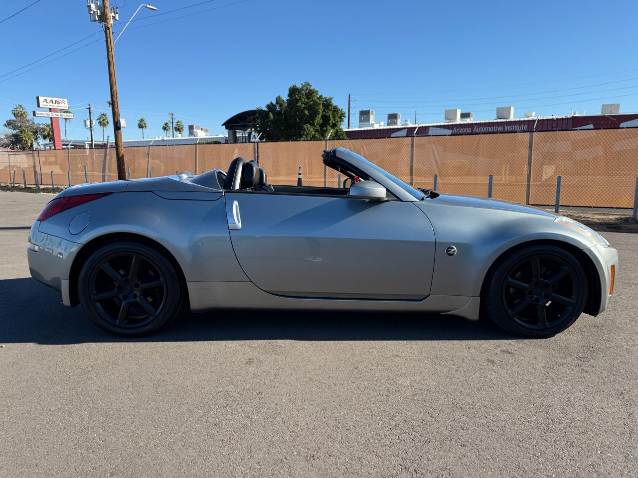 Nissan 350Z Enthusiast Roadster 2004