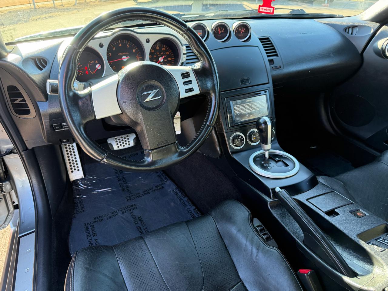 Nissan 350Z Enthusiast Roadster 2004