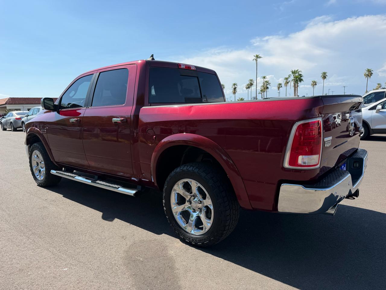 RAM 1500 Laramie Crew Cab SWB 4WD 2017