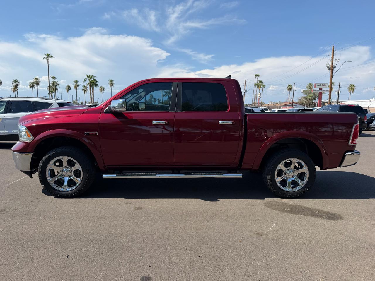RAM 1500 Laramie Crew Cab SWB 4WD 2017