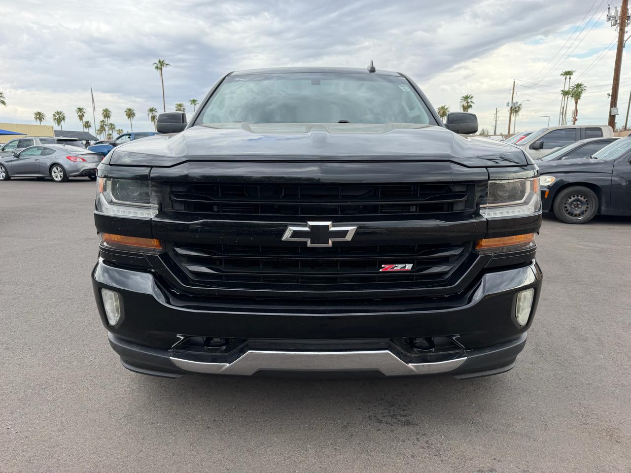Chevrolet Silverado 1500 4WD Crew Cab 147" LT w/1LT 2017