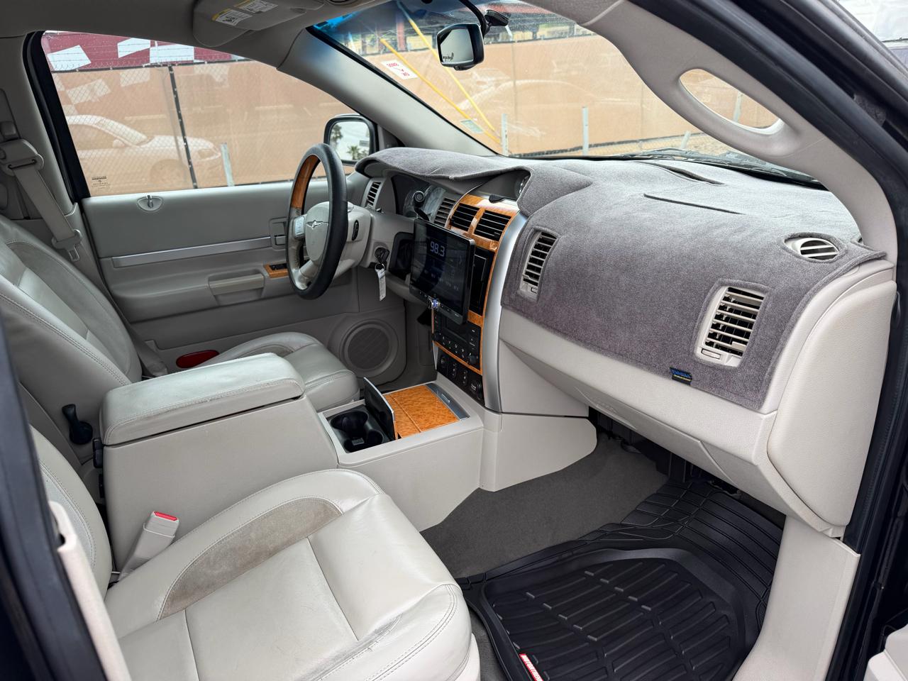Chrysler Aspen Limited 2WD 2007