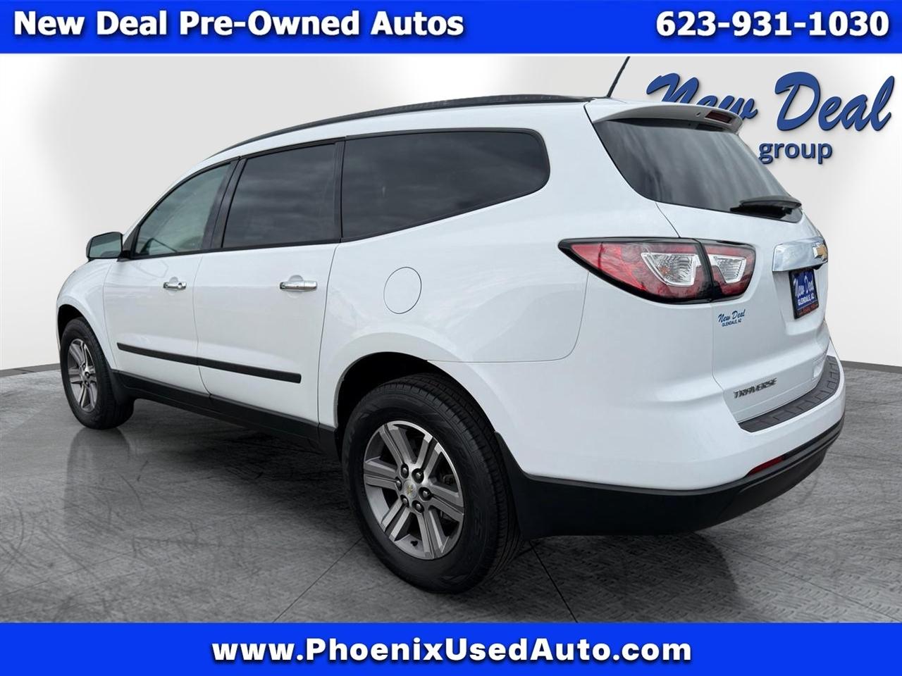 Chevrolet Traverse LS FWD w/PDC 2017