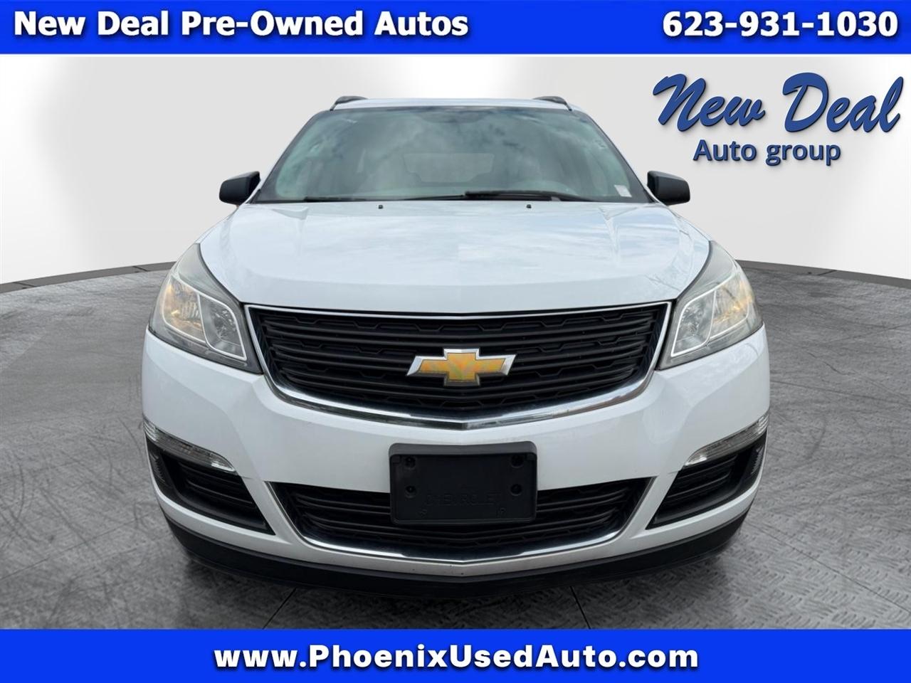 Chevrolet Traverse LS FWD w/PDC 2017