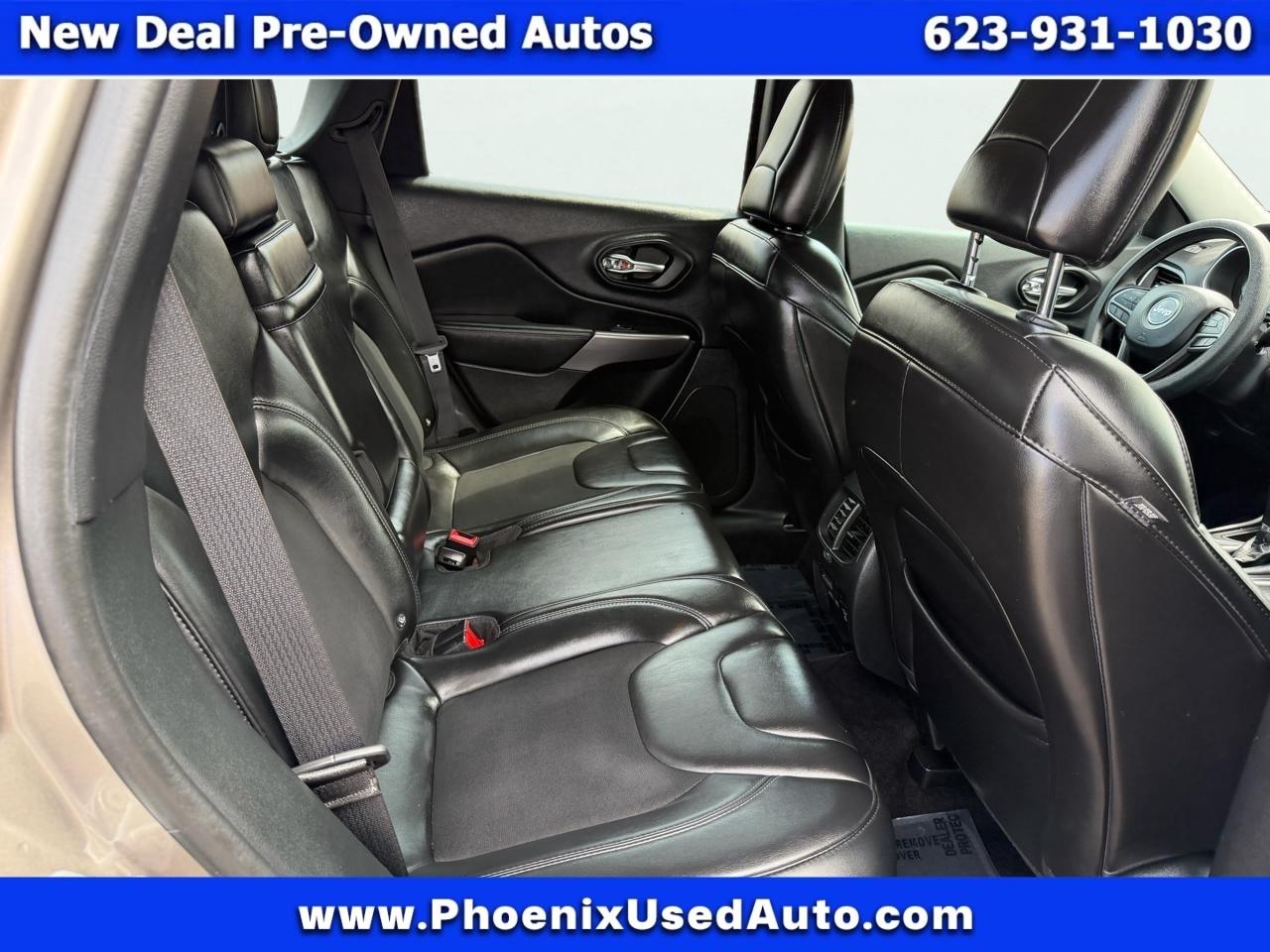 Jeep Cherokee Latitude Plus FWD 2019