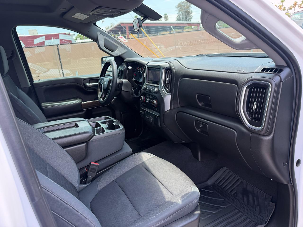 Chevrolet Silverado 1500 2WD Crew Cab 147" RST 2019