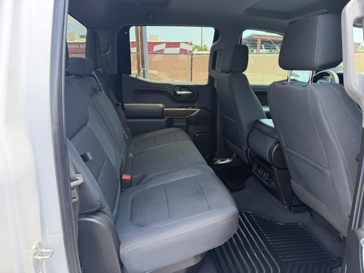 Chevrolet Silverado 1500 2WD Crew Cab 147" RST 2019