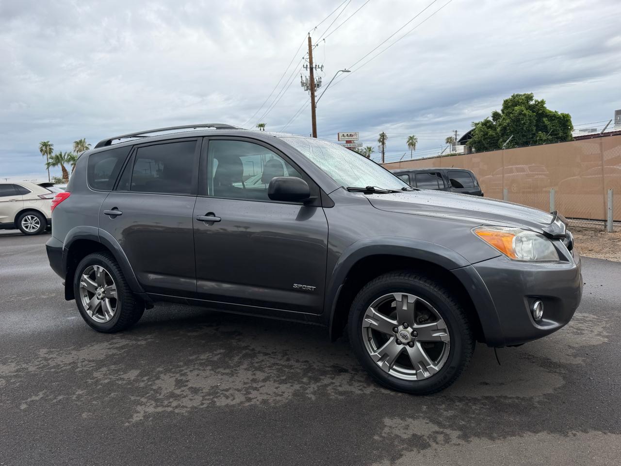 Toyota RAV4 Sport I4 4WD 2011