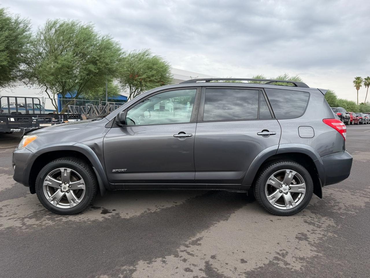 Toyota RAV4 Sport I4 4WD 2011
