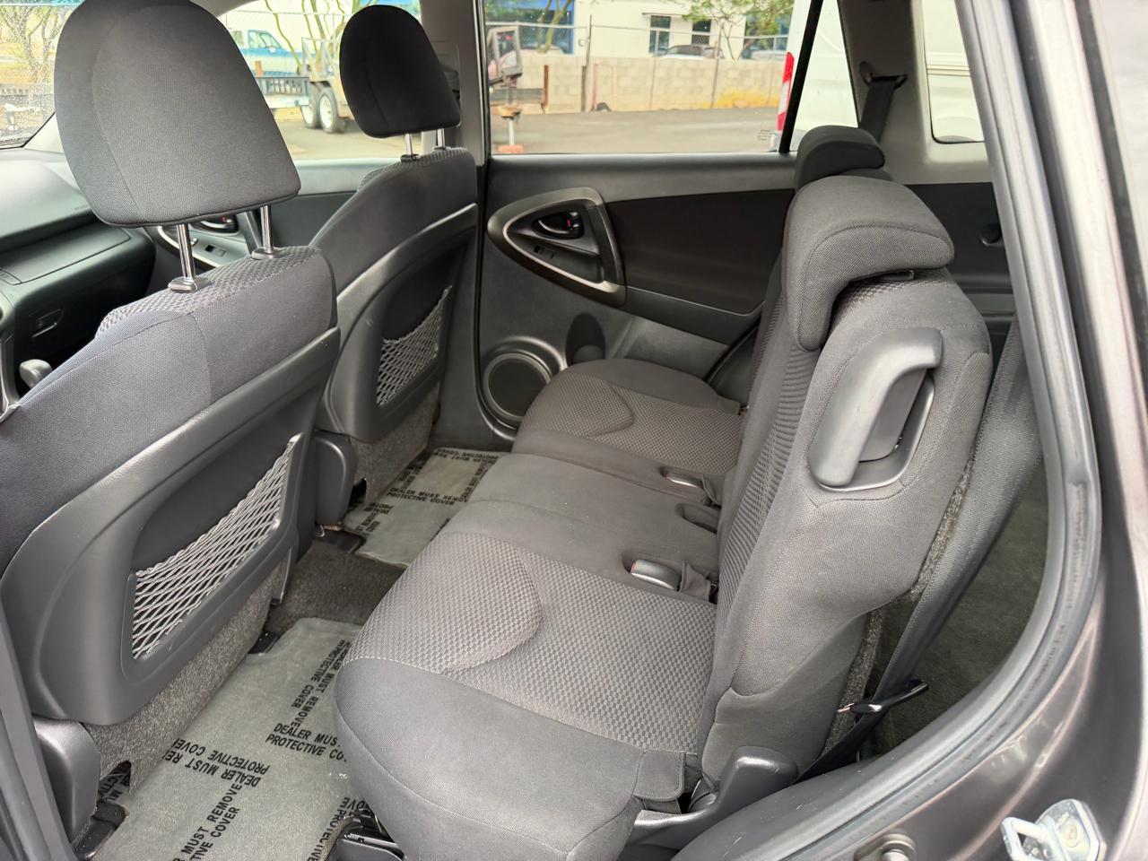 Toyota RAV4 Sport I4 4WD 2011
