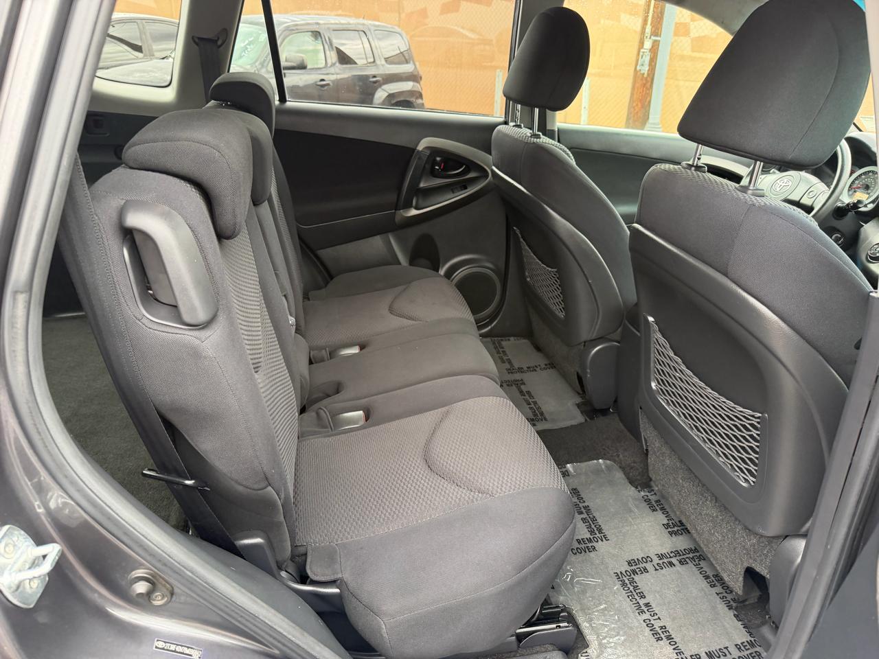 Toyota RAV4 Sport I4 4WD 2011