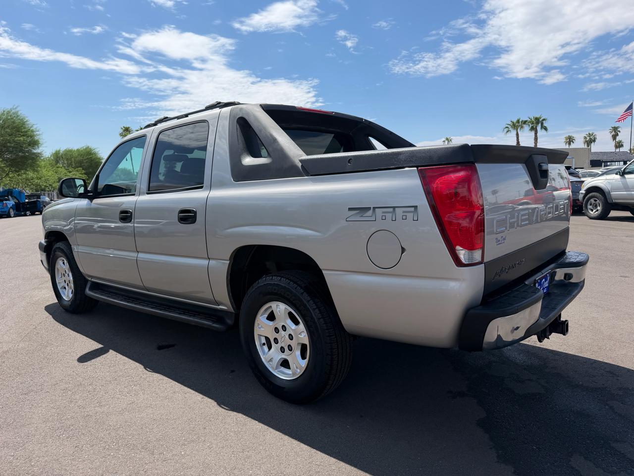 Chevrolet Avalanche 1500 2WD 2004