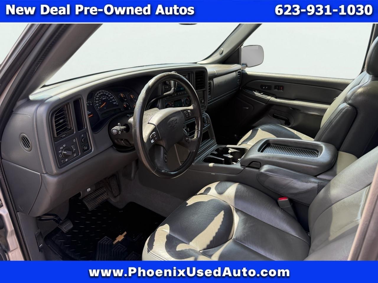 Chevrolet Avalanche 1500 2WD 2004