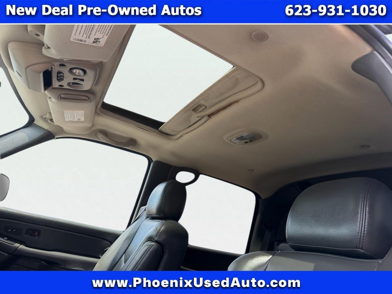 Chevrolet Avalanche 1500 2WD 2004