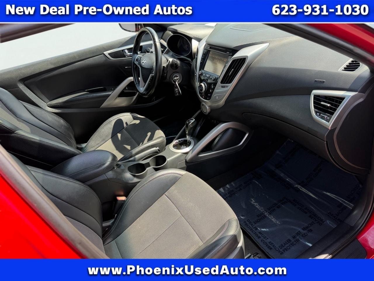 Hyundai Veloster Base 6MT 2016