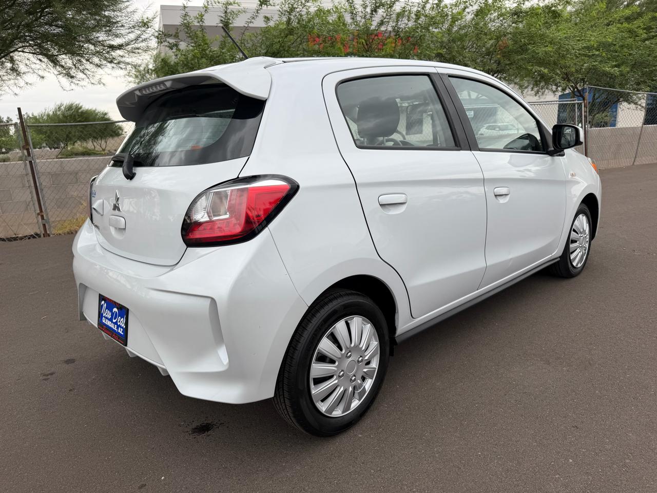 Mitsubishi Mirage ES CVT 2021
