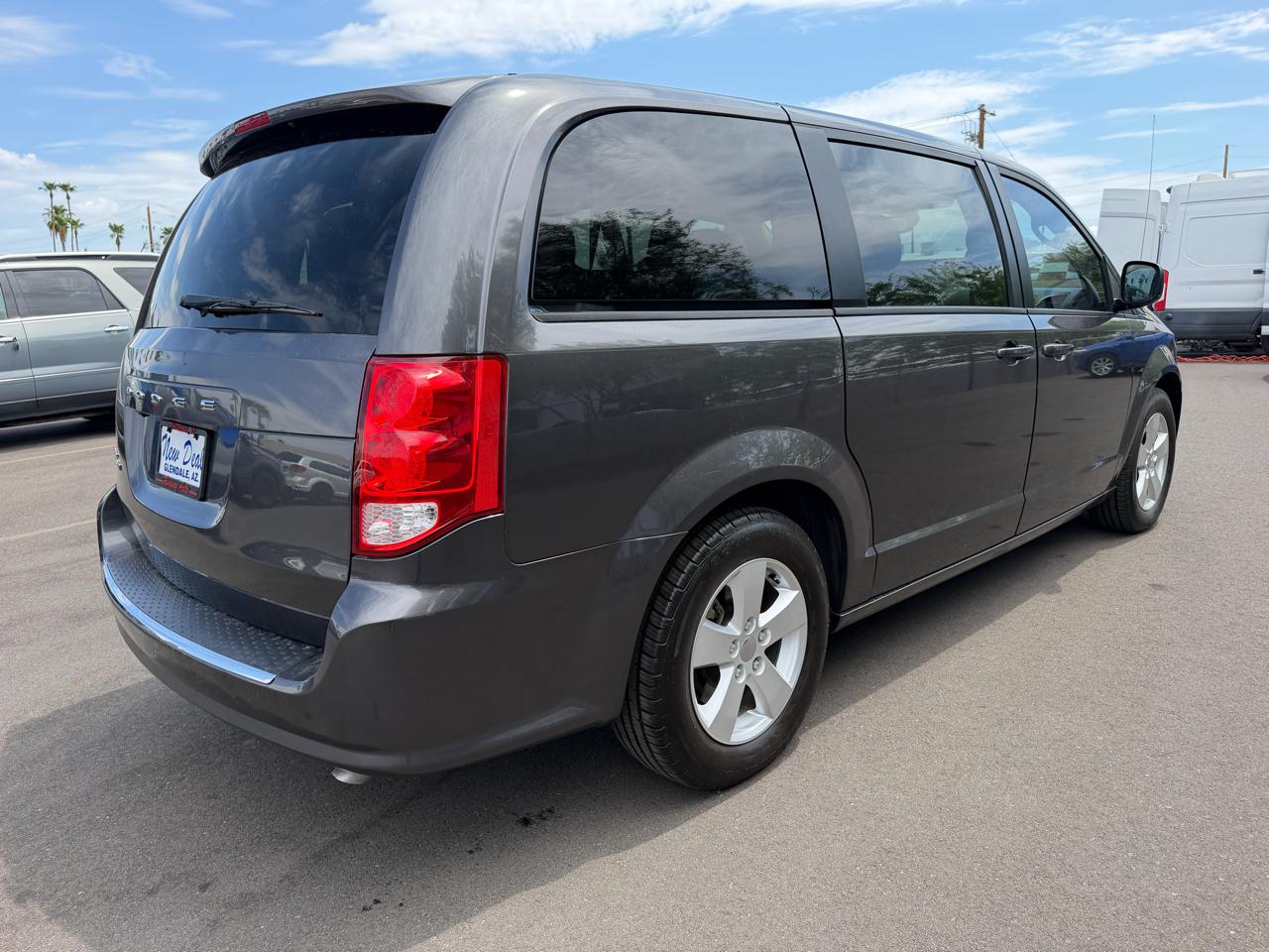 Dodge Grand Caravan SE 2018