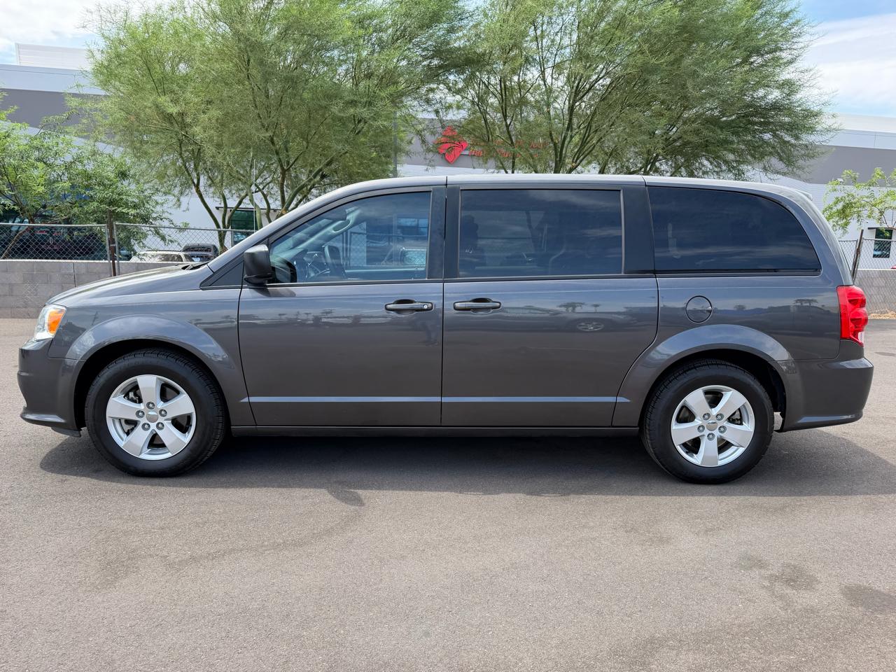 Dodge Grand Caravan SE 2018