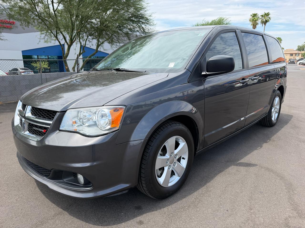 Dodge Grand Caravan SE 2018