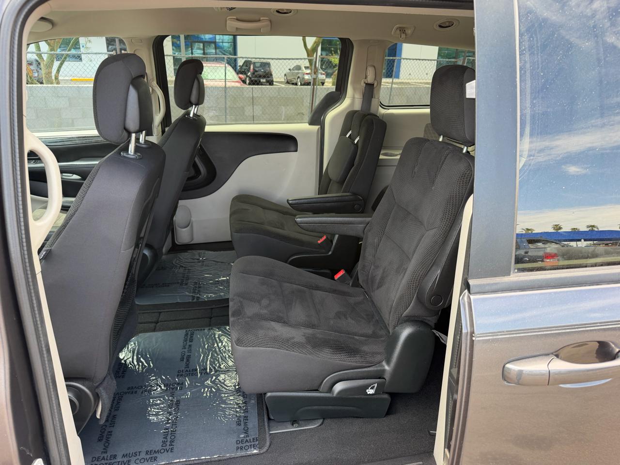 Dodge Grand Caravan SE 2018