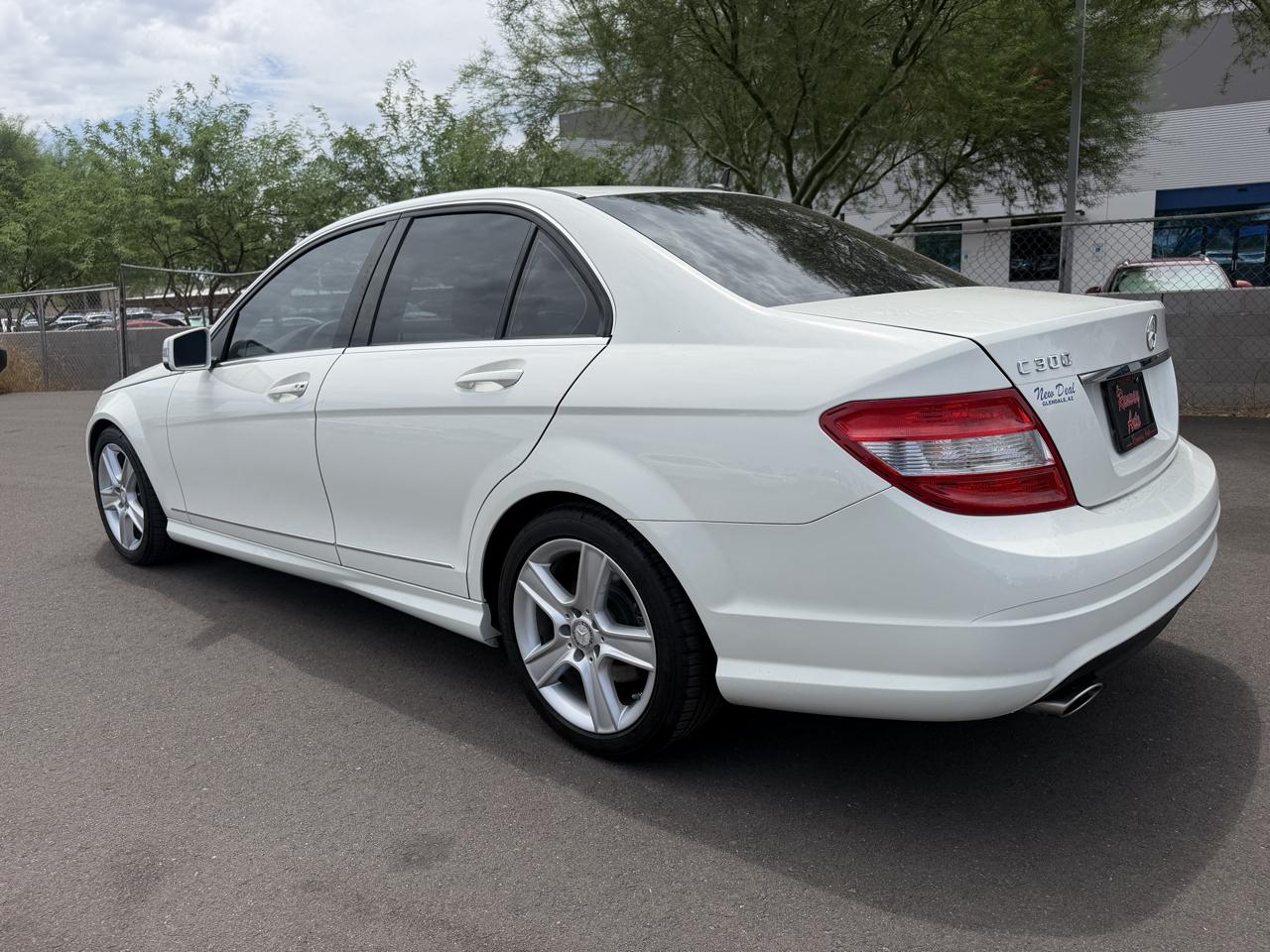 Mercedes-Benz C-Class C300 Luxury Sedan 2010