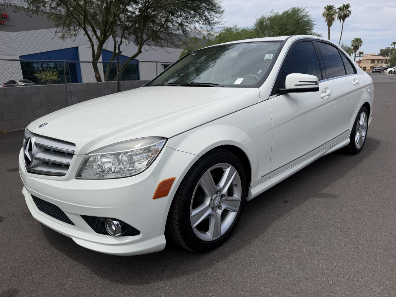 Mercedes-Benz C-Class C300 Luxury Sedan 2010