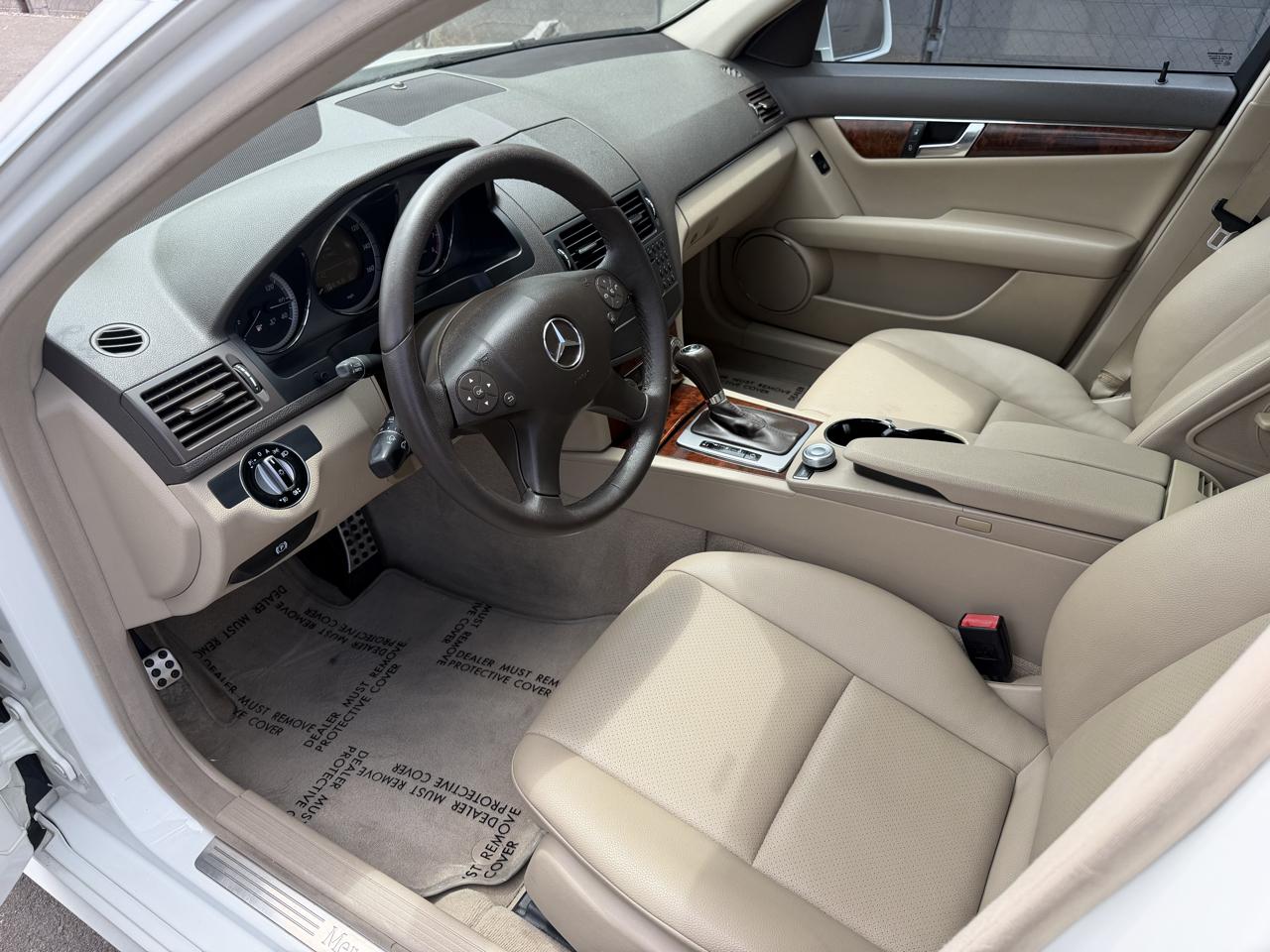 Mercedes-Benz C-Class C300 Luxury Sedan 2010