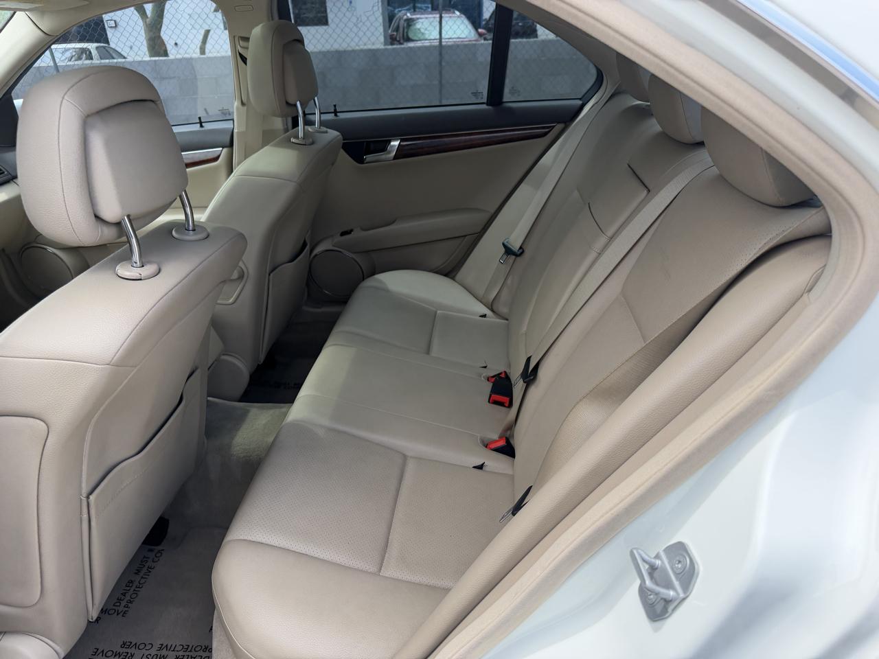 Mercedes-Benz C-Class C300 Luxury Sedan 2010