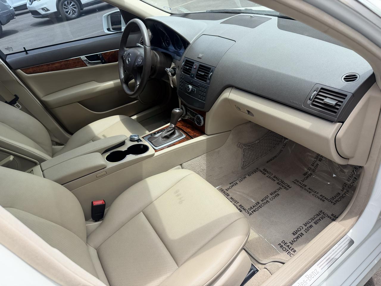 Mercedes-Benz C-Class C300 Luxury Sedan 2010