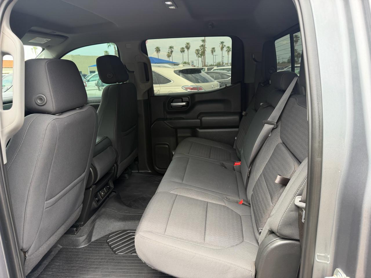 Chevrolet Silverado 1500 4WD Crew Cab 147" LT 2021