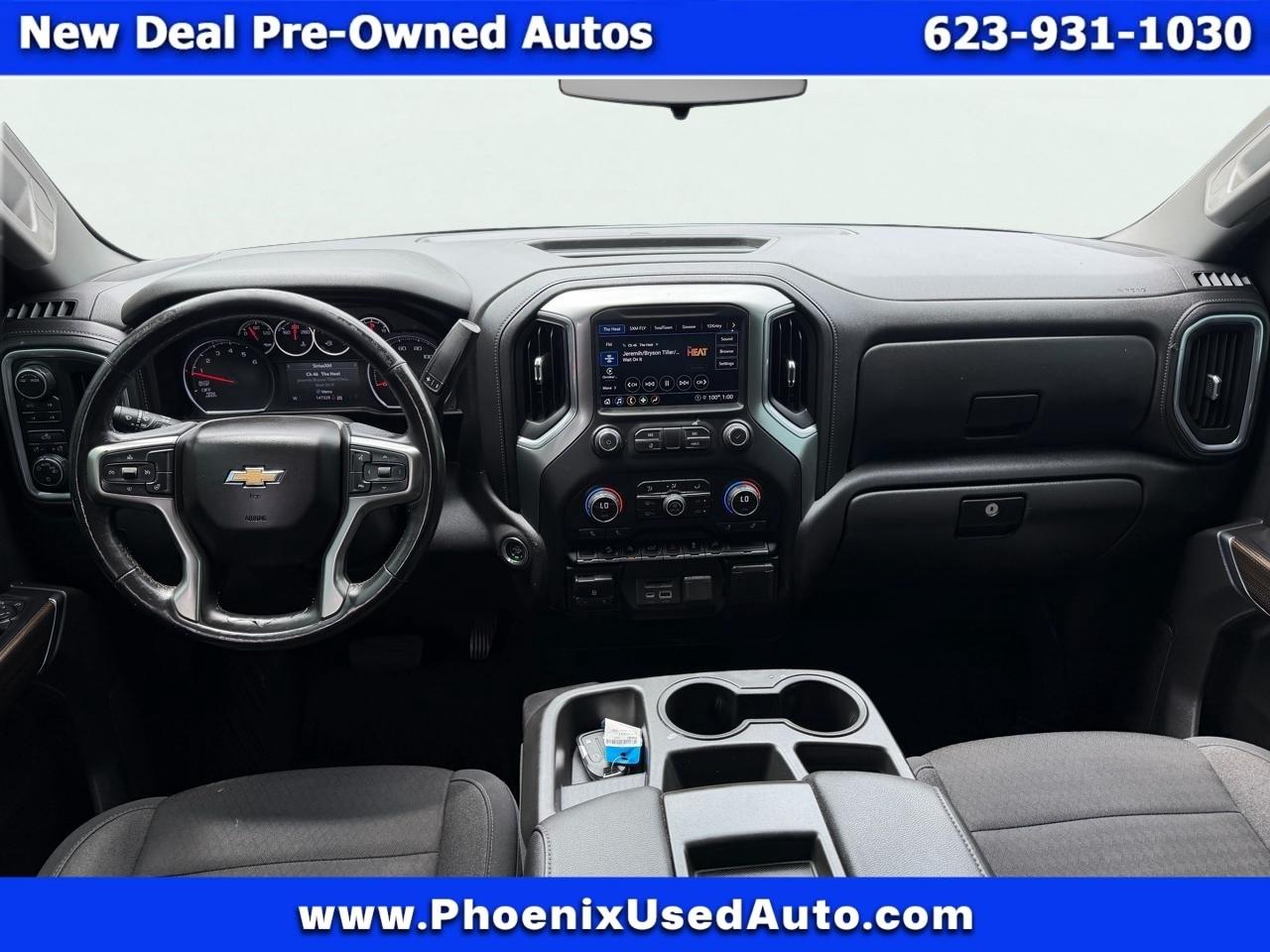 Chevrolet Silverado 1500 4WD Crew Cab 147" LT 2021
