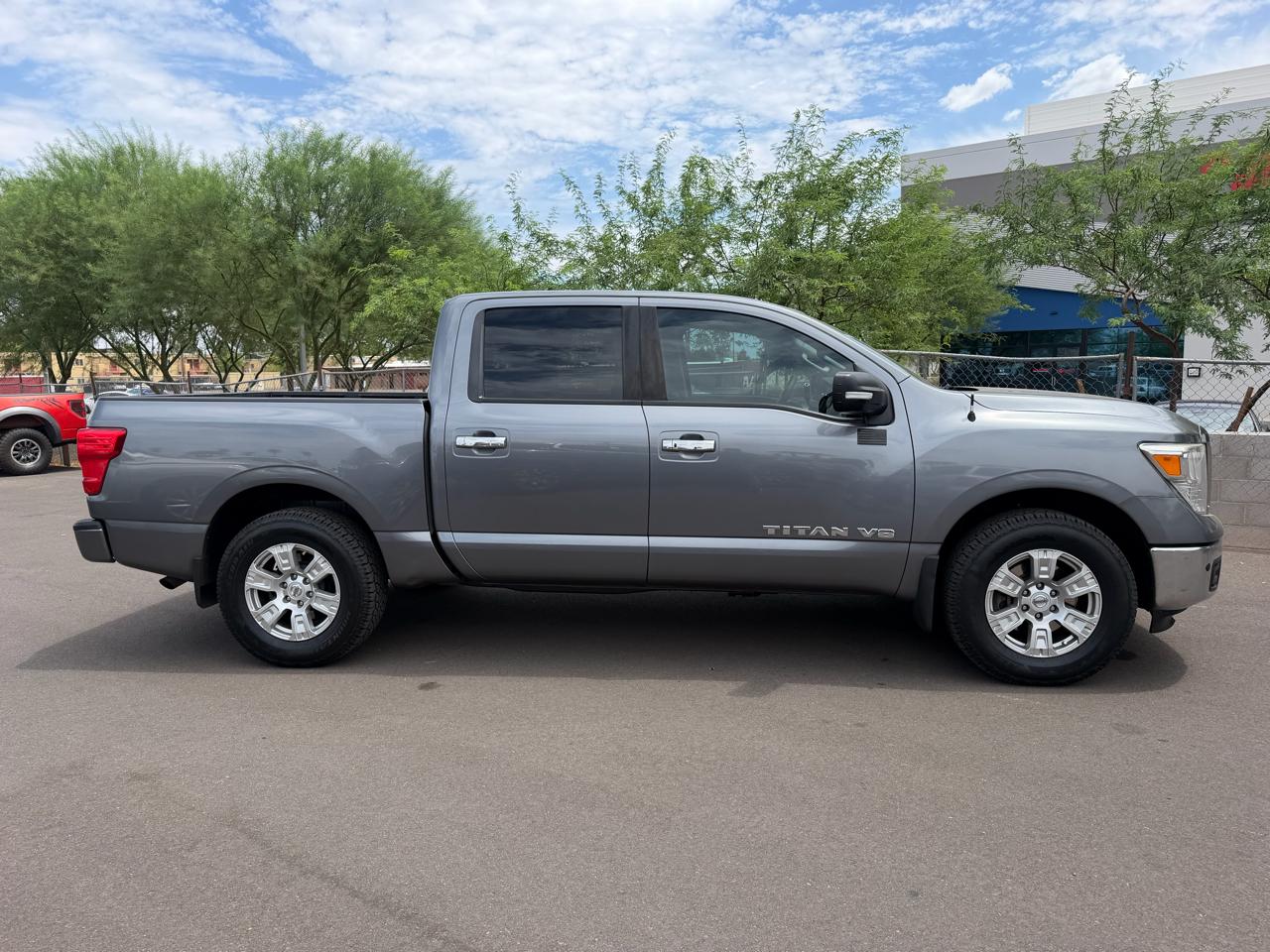 Nissan Titan Platinum Reserve Crew Cab 2WD 2018