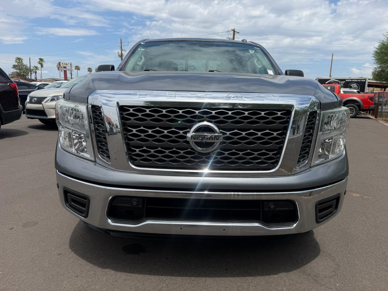 Nissan Titan Platinum Reserve Crew Cab 2WD 2018