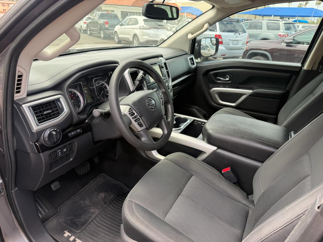 Nissan Titan Platinum Reserve Crew Cab 2WD 2018