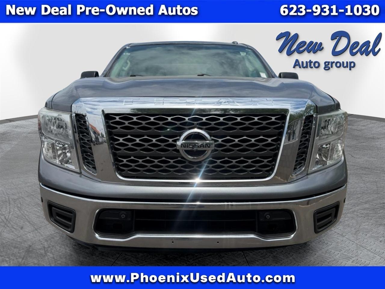 Nissan Titan Platinum Reserve Crew Cab 2WD 2018