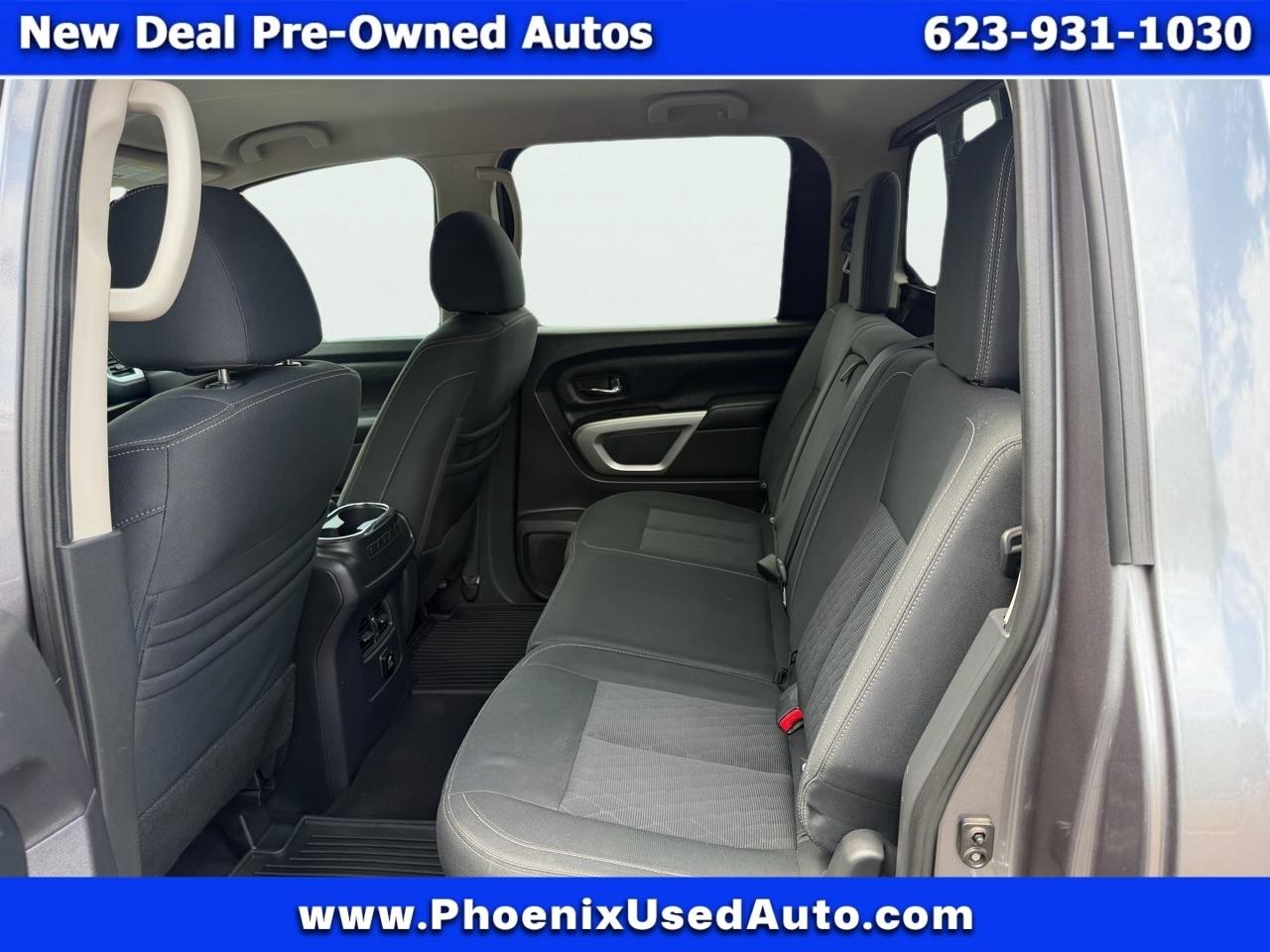 Nissan Titan Platinum Reserve Crew Cab 2WD 2018