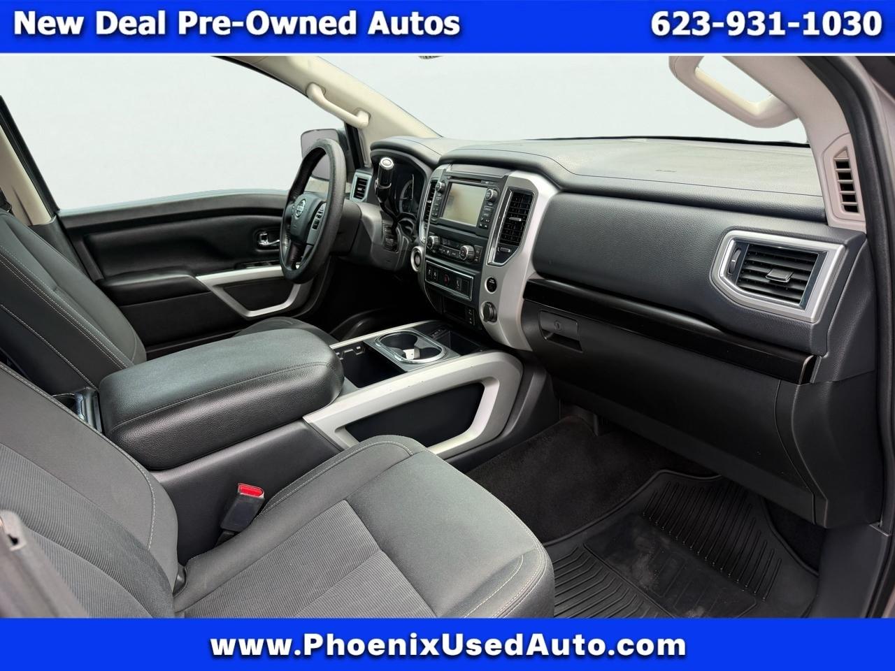 Nissan Titan Platinum Reserve Crew Cab 2WD 2018