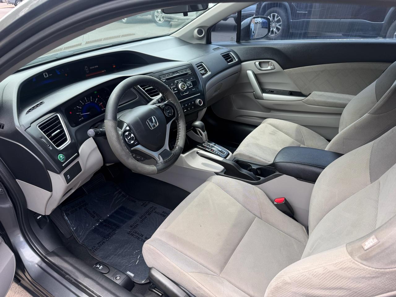 Honda Civic 2dr Cpe LX Auto 2013