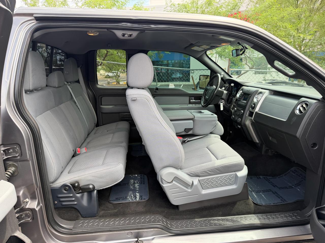Ford F-150 2WD SuperCab 145" XL 2013