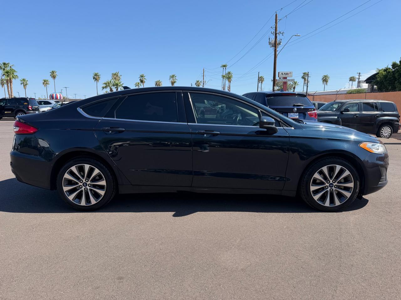 Ford Fusion SE AWD 2020