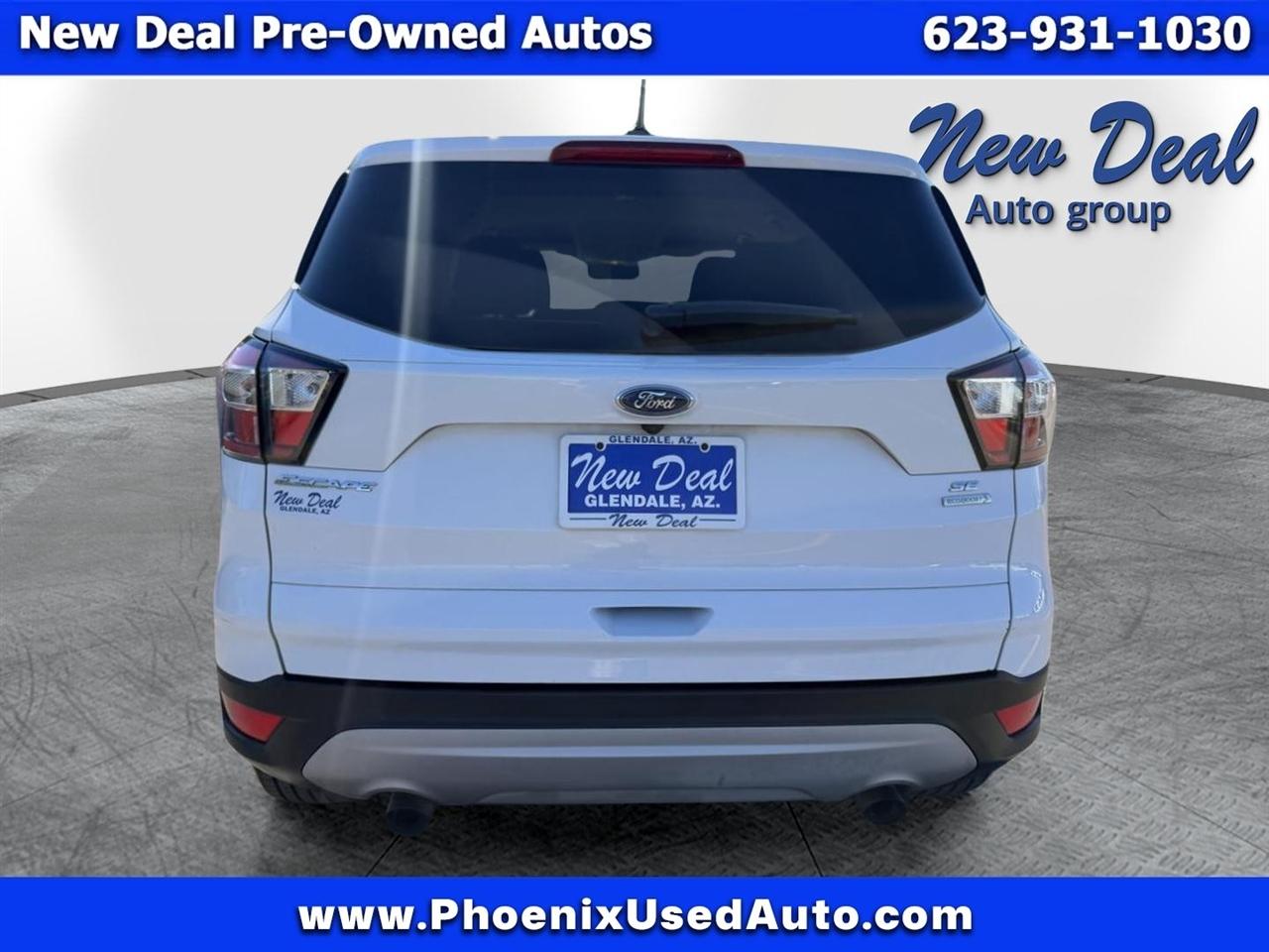 Ford Escape photo 4