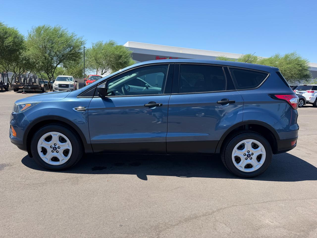 Ford Escape S FWD 2018