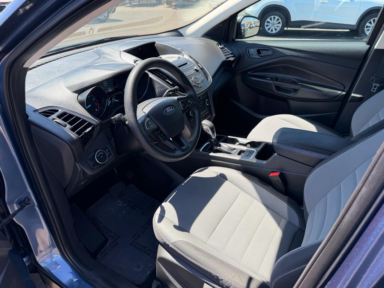 Ford Escape S FWD 2018