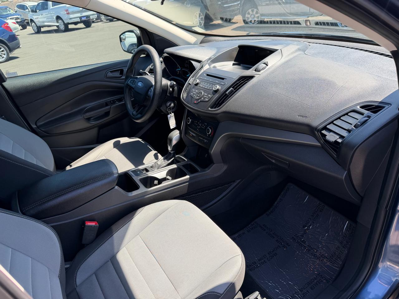 Ford Escape S FWD 2018