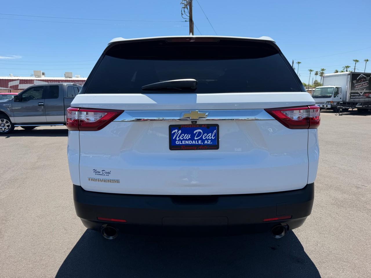 Chevrolet Traverse LS FWD 2021